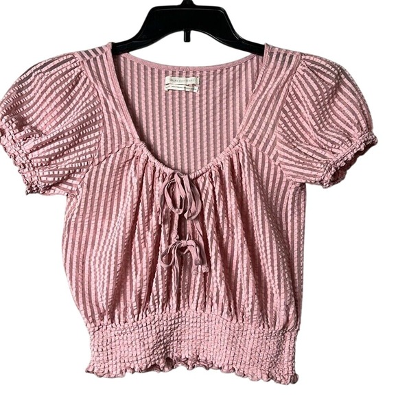 Urban Outfitters Tops - Urban Outfitters Cropped Top Short Sleeve Sheer Puff Sleeve Pink Size XS